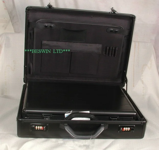 Briefcase set