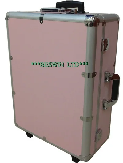 Hairdressing case — view 2